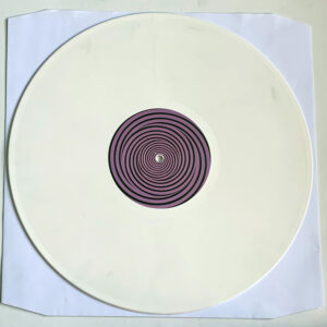USA-2002-White-Vinyl-Side-2
